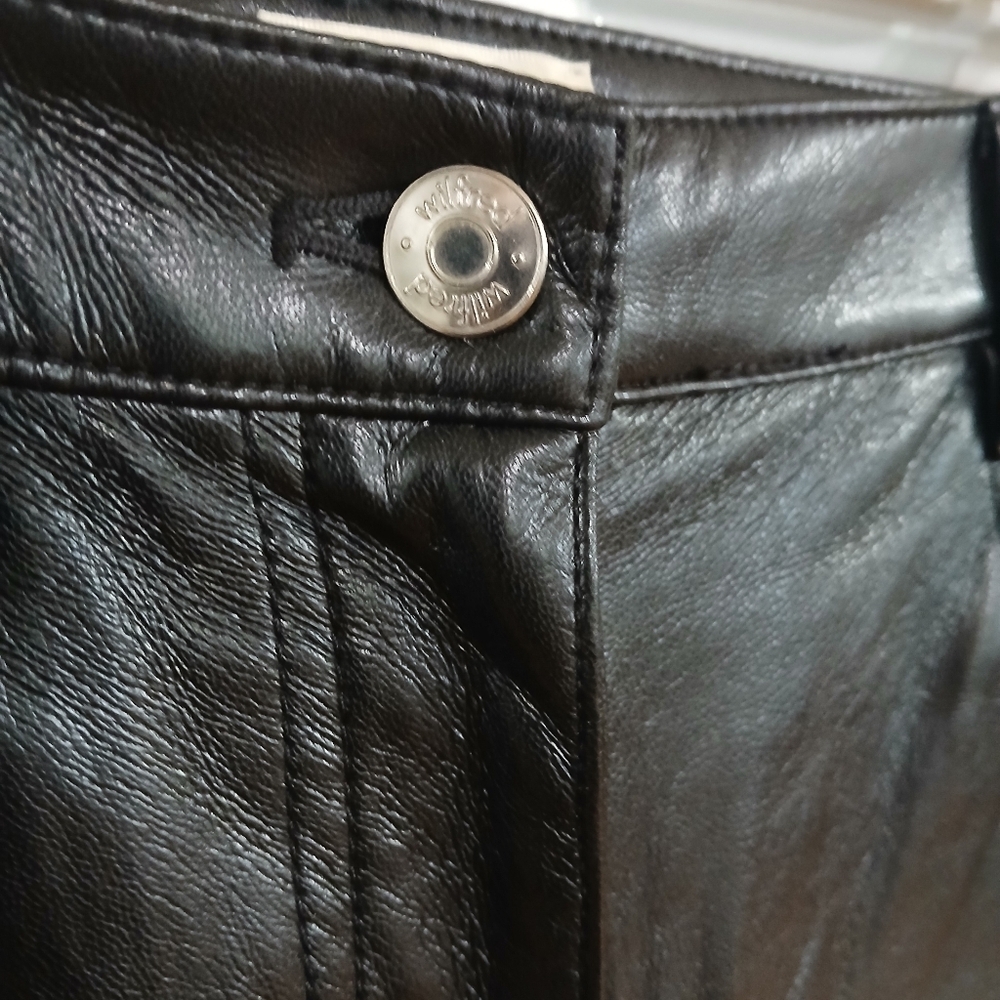 Wilfred Aritzia The Melina Faux Vegan Leather Straight Leg Trouser Pants Black 2 - Picture 3 of 6